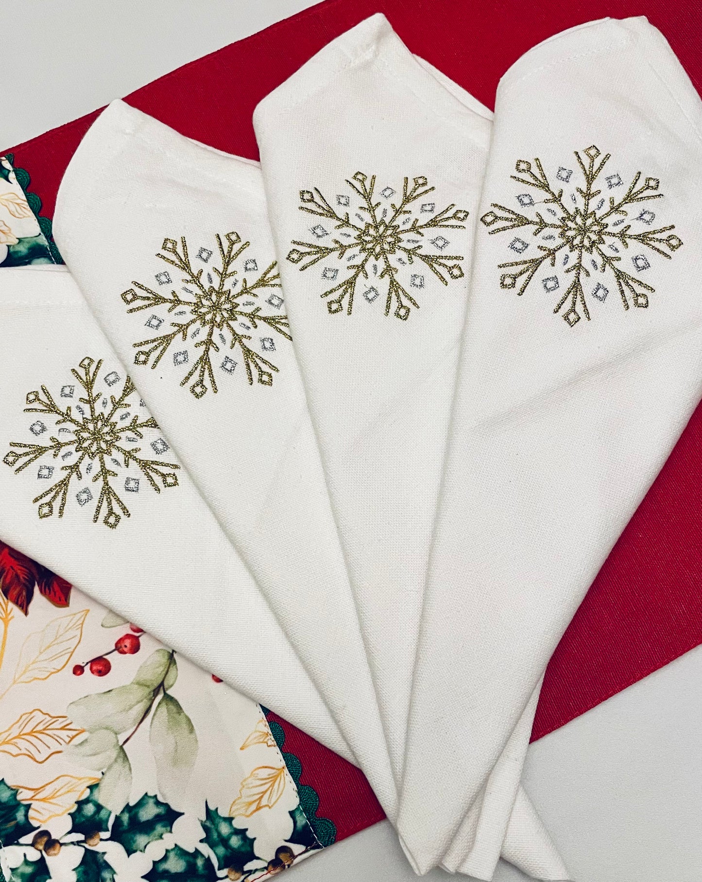 Snowflake White Napkin - Set of 4