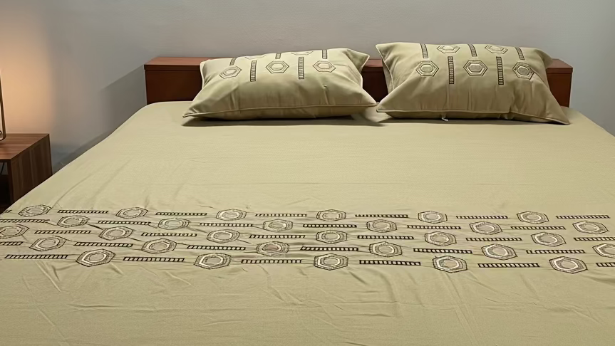 Golden Abstract Emboridered - Bedcover + 2 quilted pillow covers