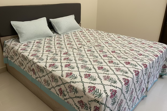 Petunia Trellis Blue -  Bedsheet and 2 pillow covers