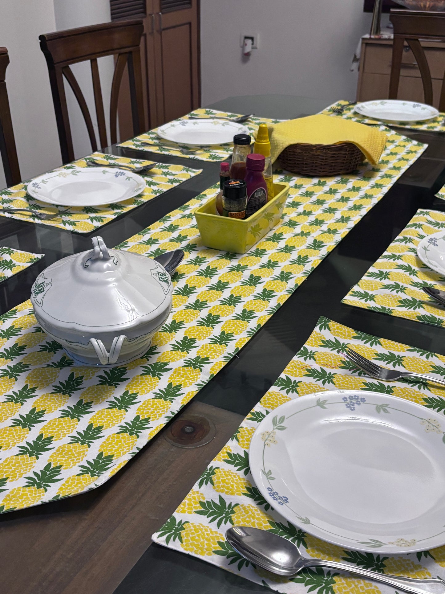 Pineapple Print Table Runner